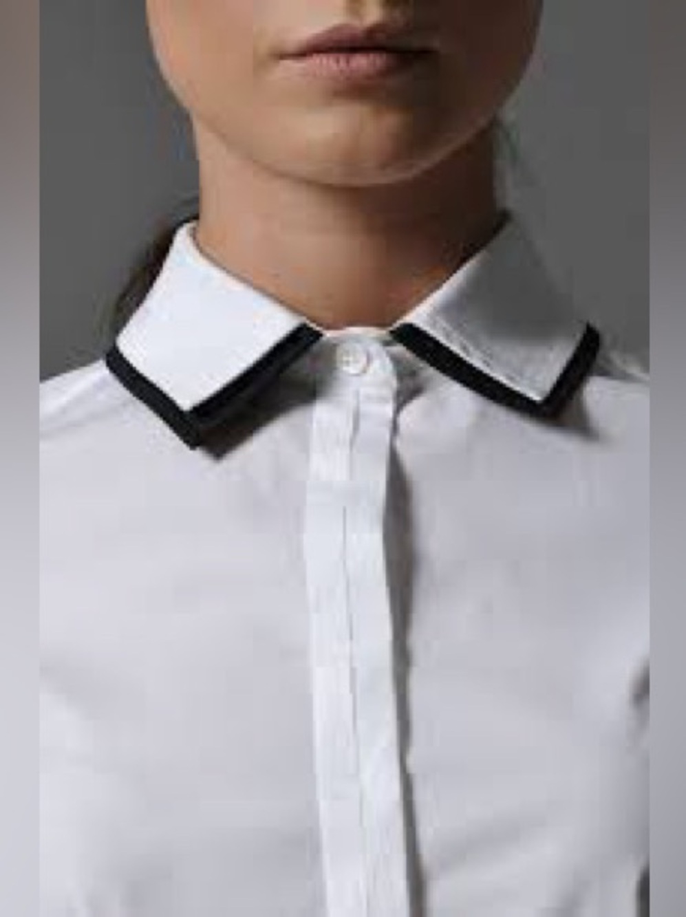 KARL LAGERFELD, White buttons down shirt!
